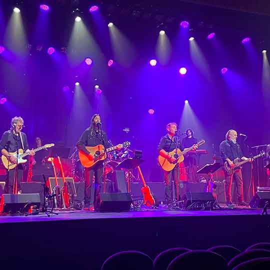 Classic Albums Live Performs Eagles: Hotel California
