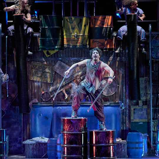 STOMP