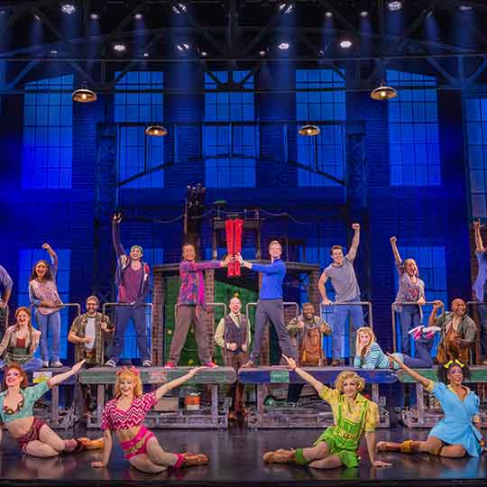 The National Touring Company of KINKY BOOTS. Photo by Matthew Murphy.