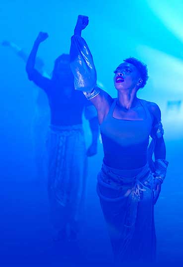 Dayton Contemporary Dance Company (Re)Singing From The Underspace